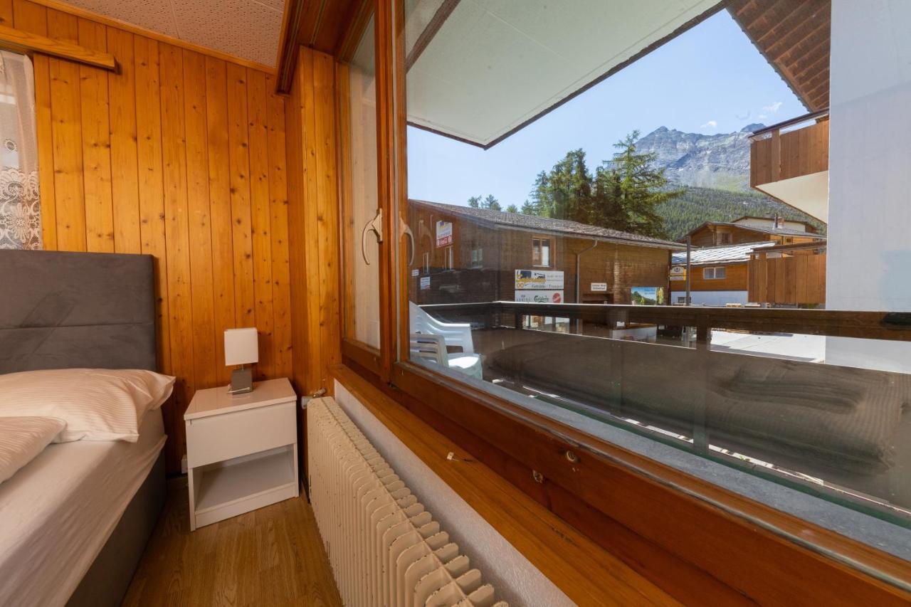 Haus Slalom Apartman Saas Fee Kültér fotó