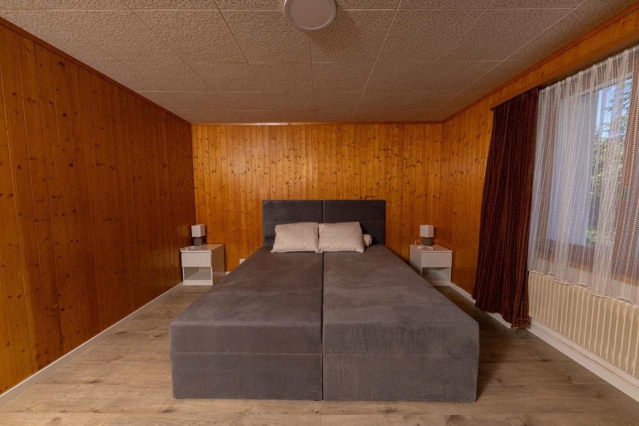 Haus Slalom Apartman Saas Fee Kültér fotó